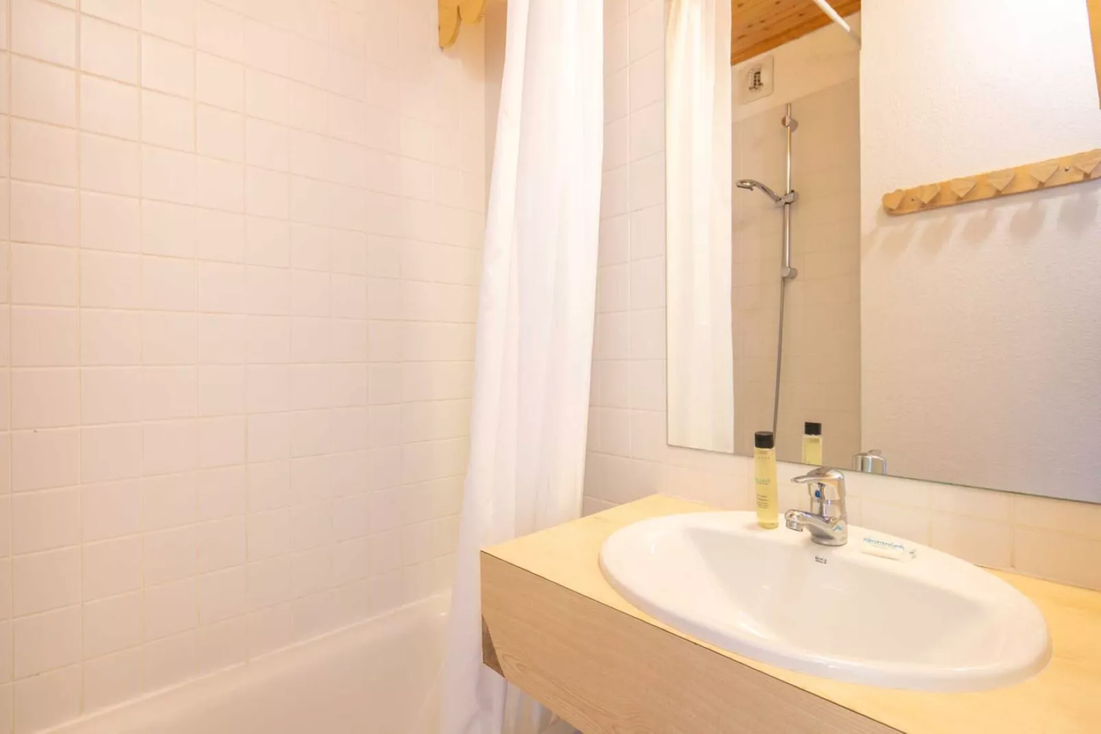 Vega N°503 - ST4-Bathroom