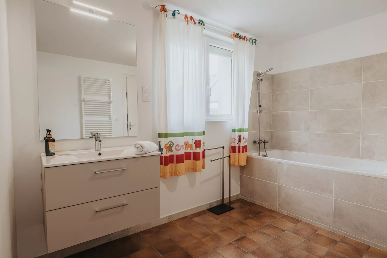 Maison de Vacances à Plougonvelin-Bathroom