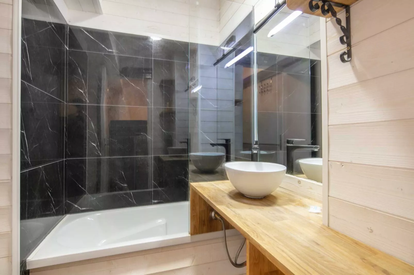 Croix Margot N°320 - ST4 - Bathroom