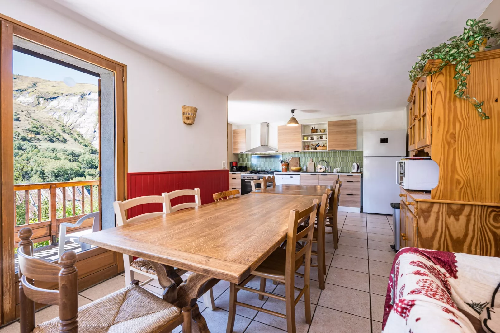 Les Perdrix Blanches - 5P14-Salle à manger