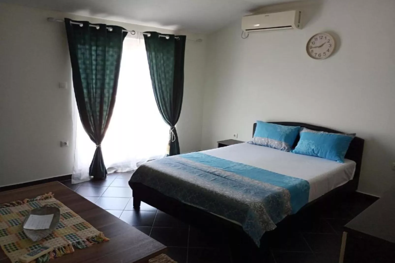 Tivat Relax with Stunning Sea & Mountain Views - Standard Studio Apartment 1-Schlafzimmer