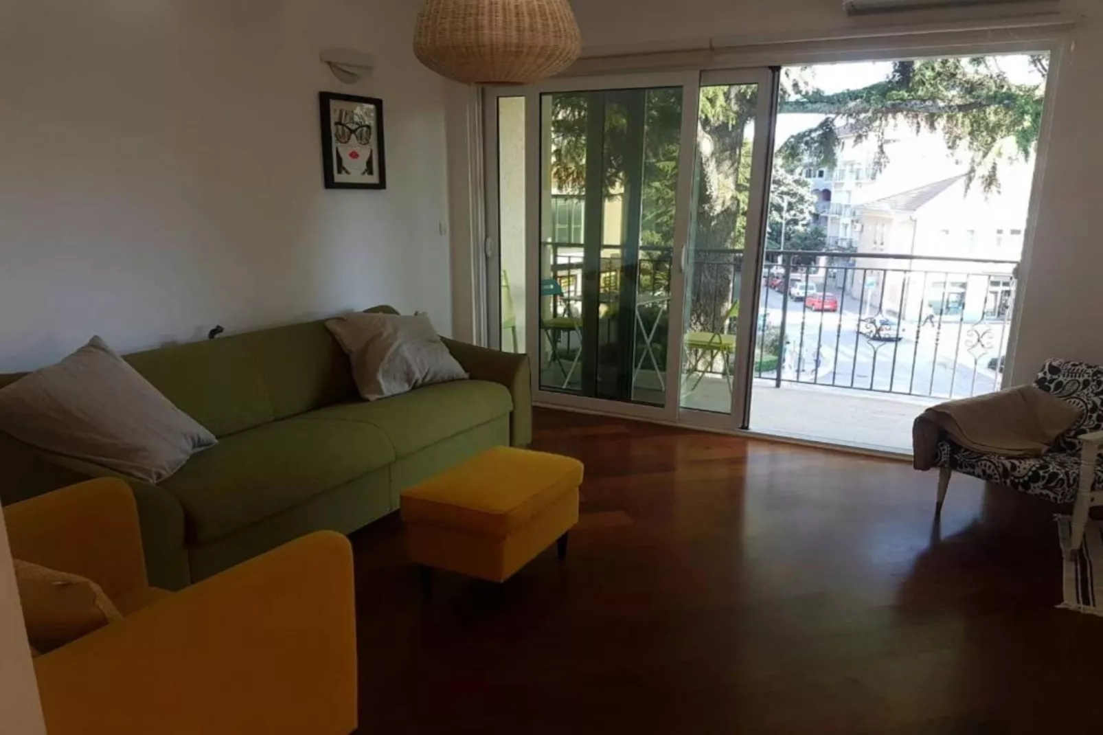 Relaxing Tivat Stay with Balcony & Free Parking - Two Bedroom Apartment-Salon