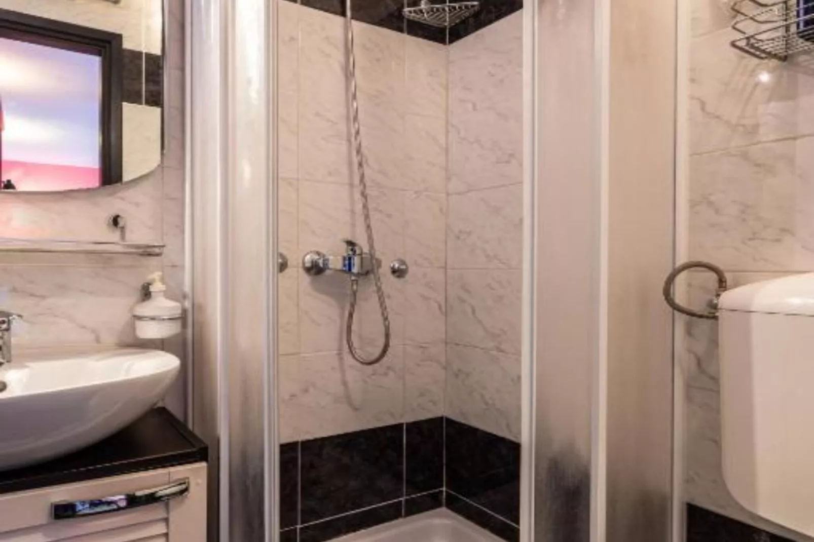 Rustic Villa Rudine-Bathroom