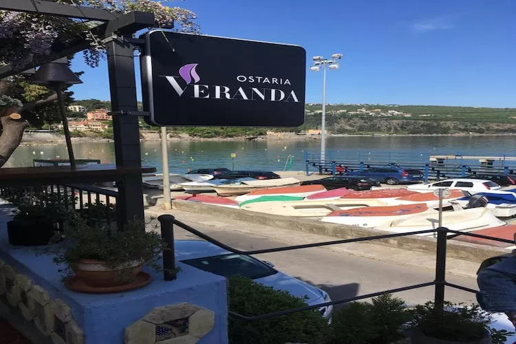 Studio Apartment Sisi - Studio Apartment with Sea View-Ambiance