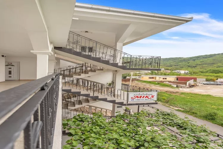 Perfect Budva Stay Near the Sea & Aqua Park -  Duplex Studio 1\/3-Extérieur