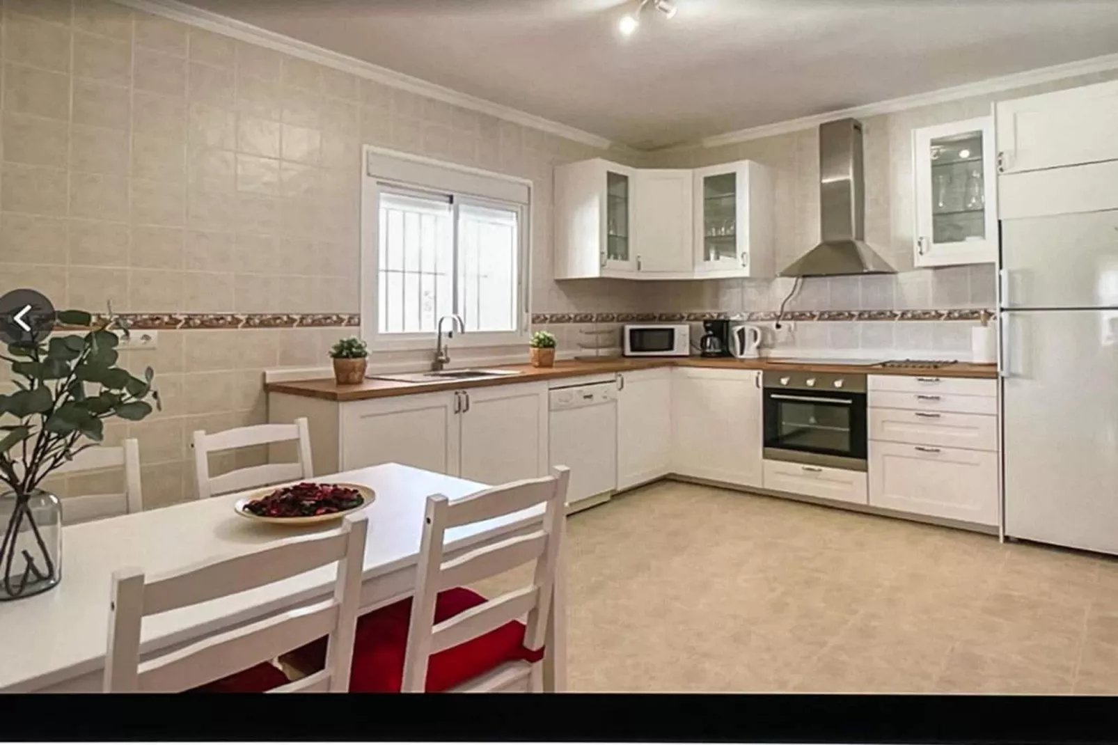 Villa Ballesteros-Cuisine