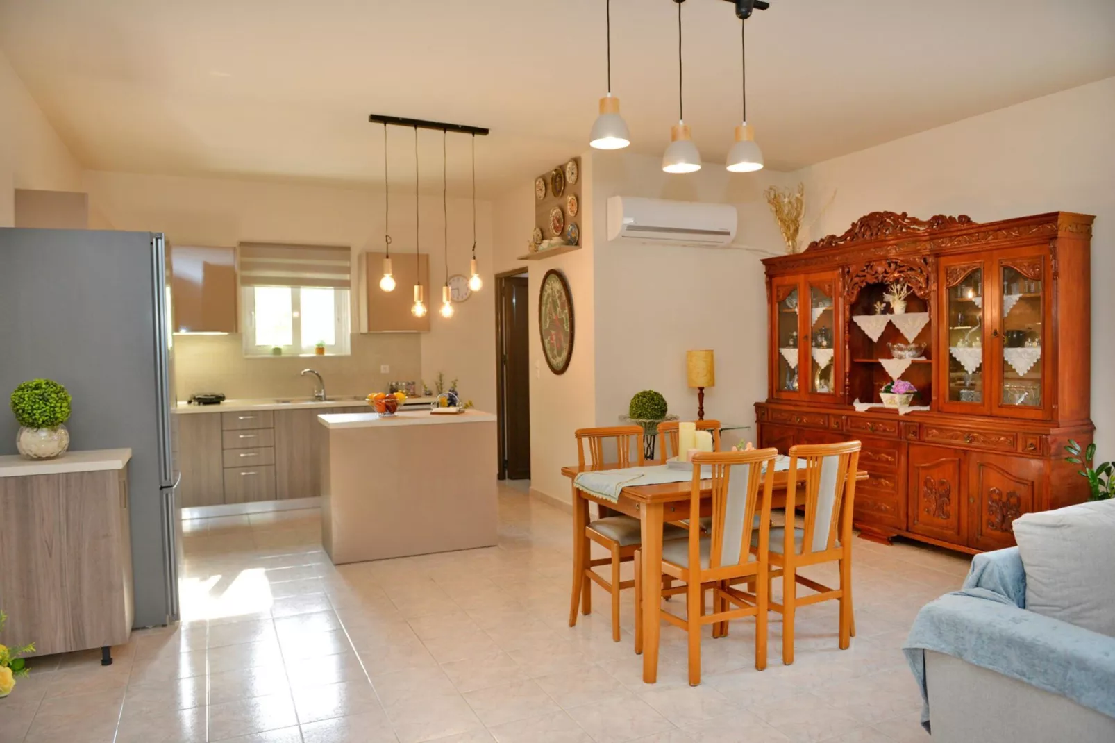 Villa Zambaka-Salle à manger