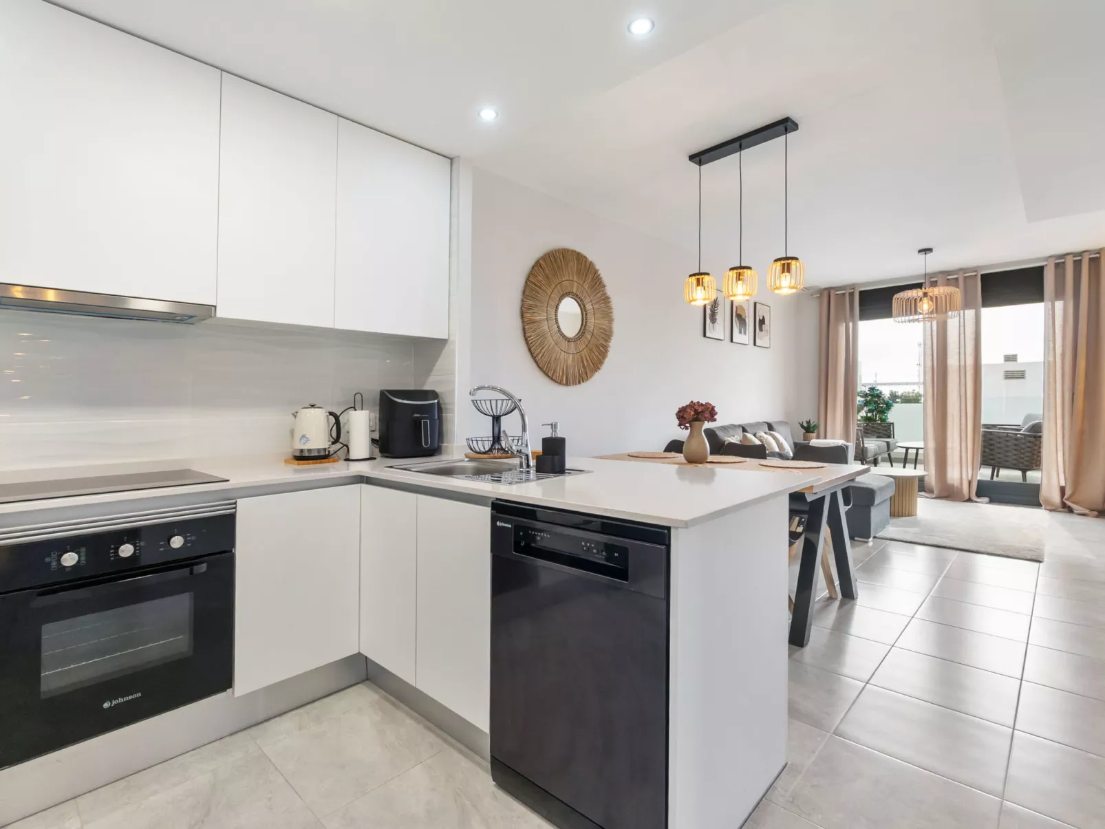 Aire Residencial-Inside