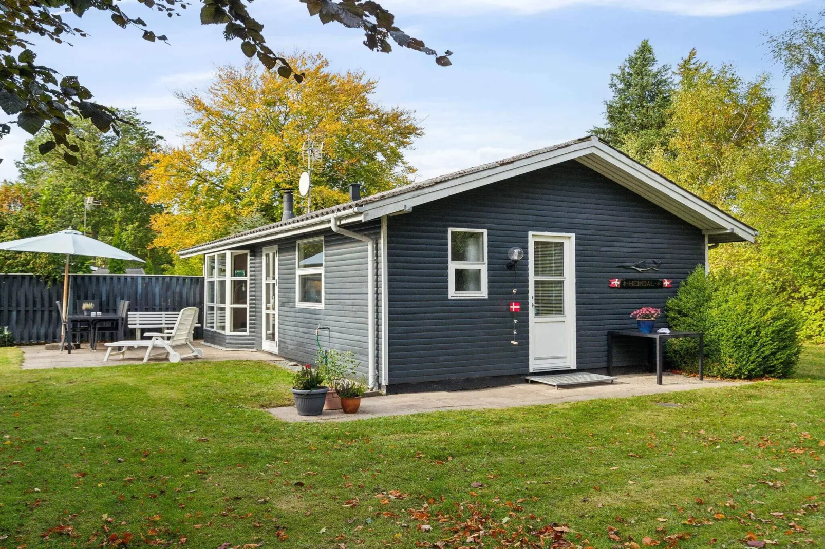 5 Sterne Ferienhaus in Glesborg-Im Freien