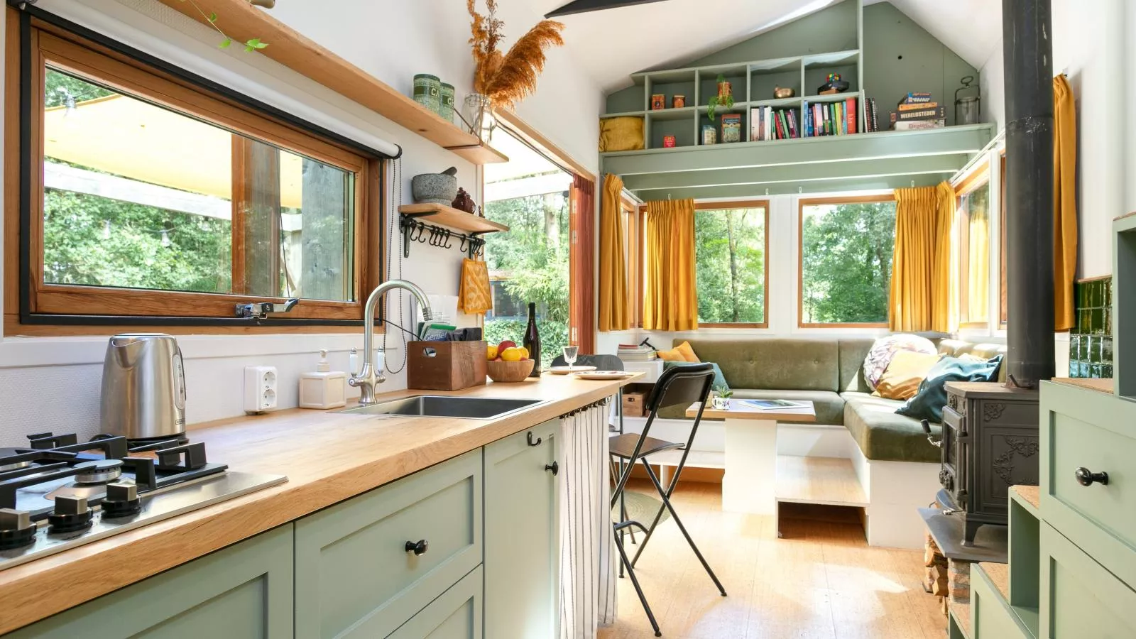 Bij ons Tinie-Kitchen