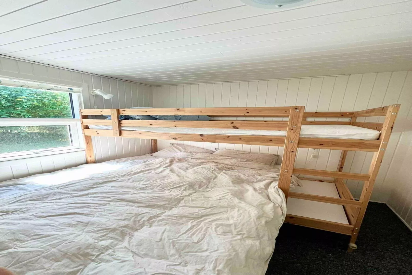 5 star holiday home in Glesborg-Indoor