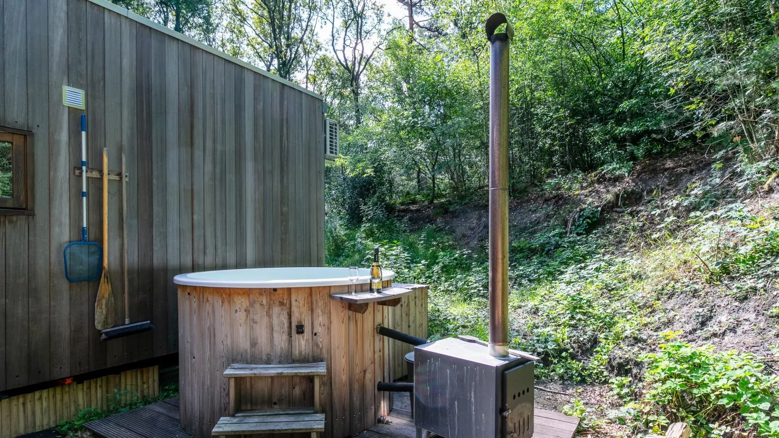 Bij ons Tinie-Facilities