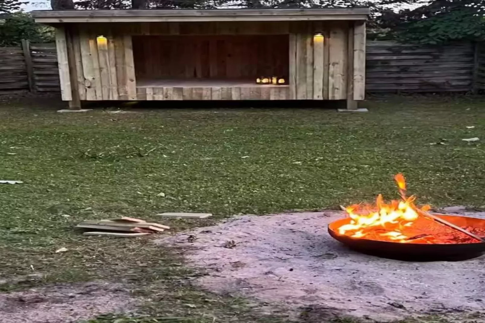 5 Sterne Ferienhaus in Ørsted-Nicht zugeordnet
