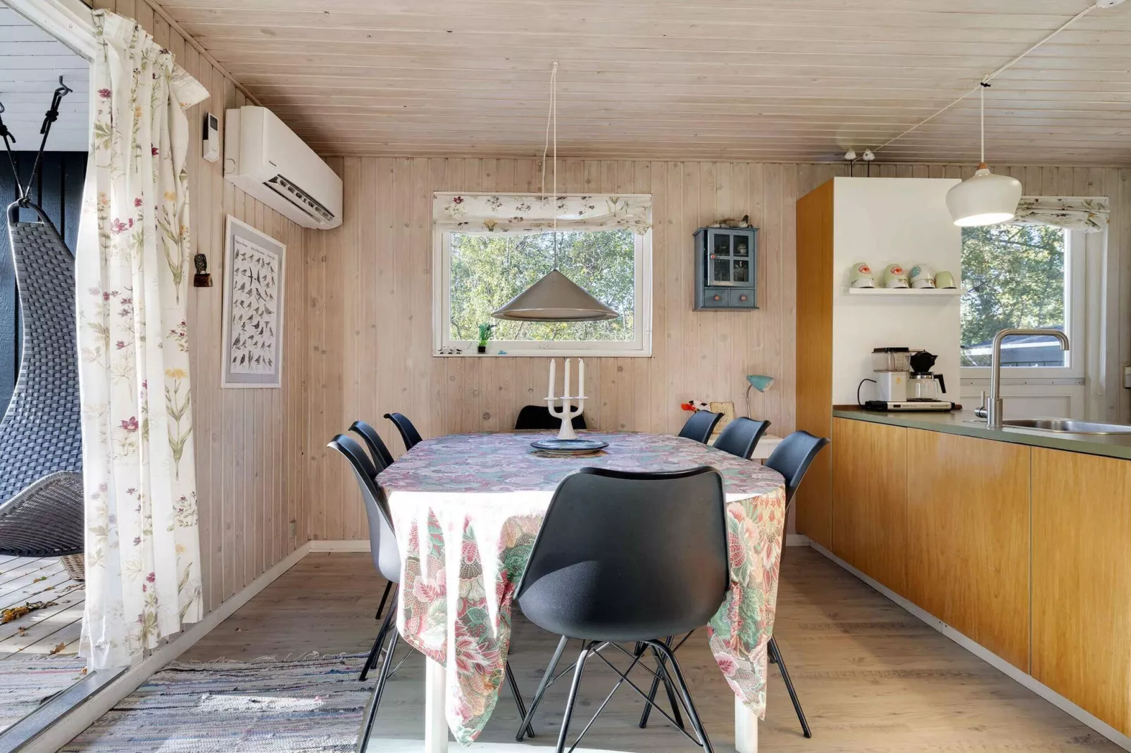 5 star holiday home in Humble-Indoor