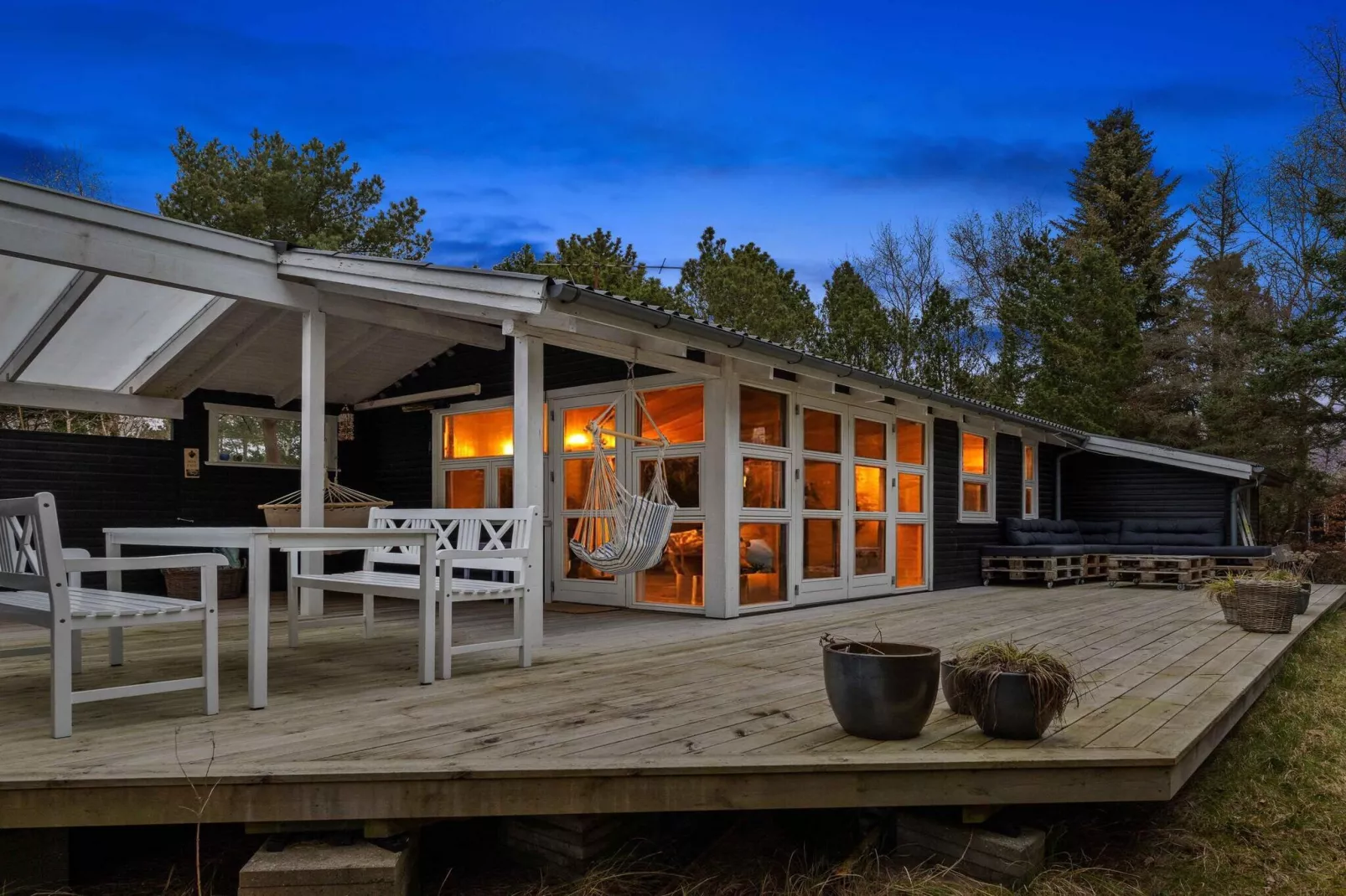 5 Sterne Ferienhaus in Nykøbing Sj-Im Freien