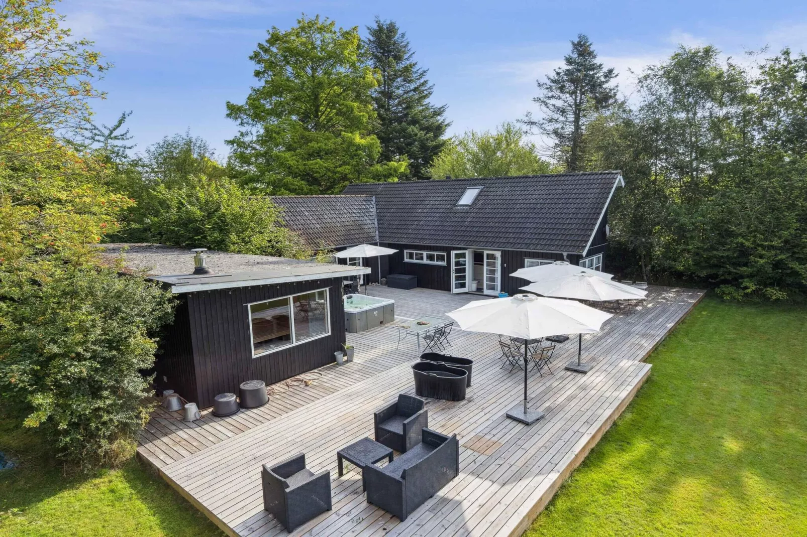 4 Sterne Ferienhaus in Faxe Ladeplads-Im Freien