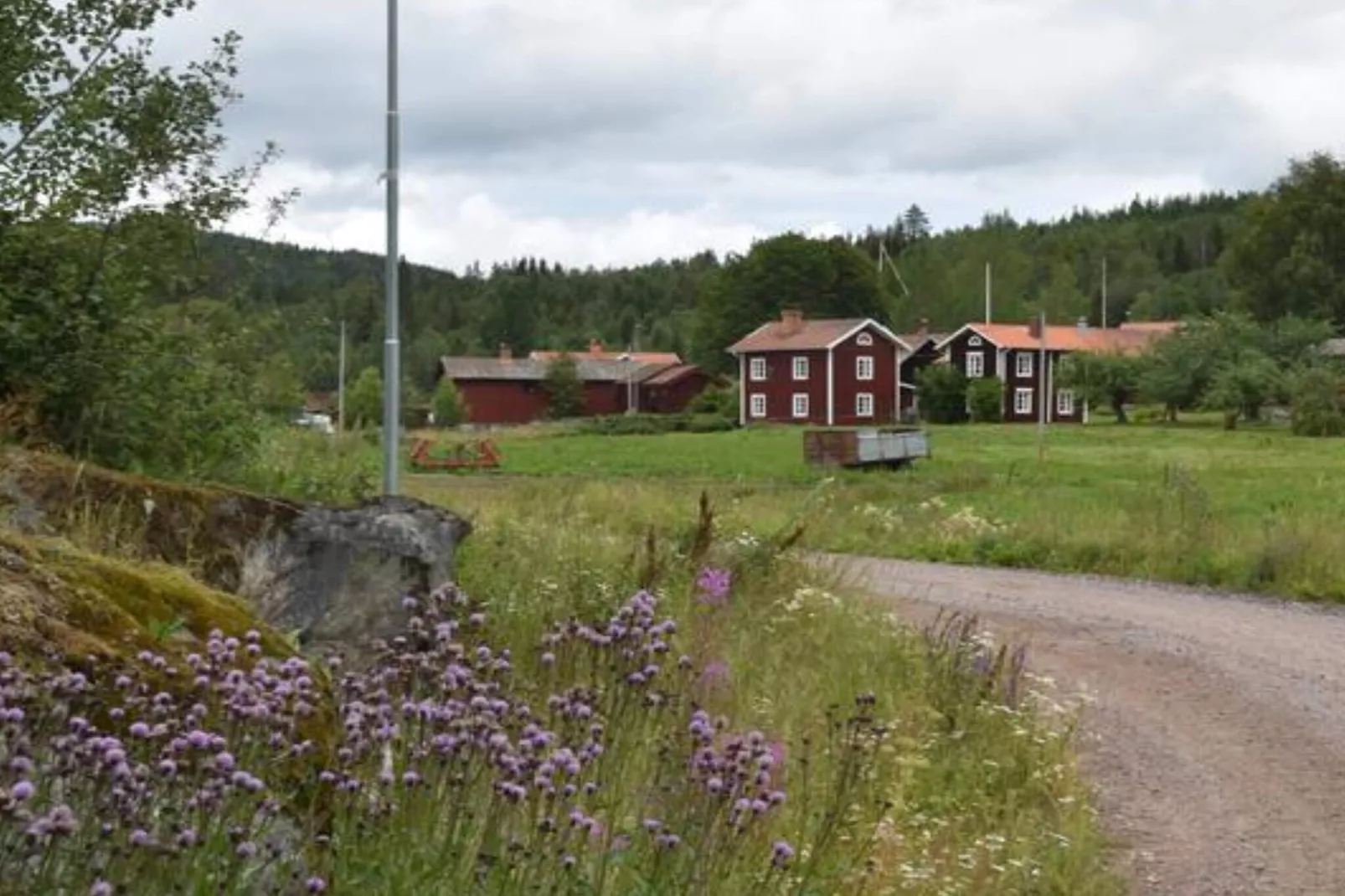 Escapade confortable près de la forêt et du lac-Extérieur