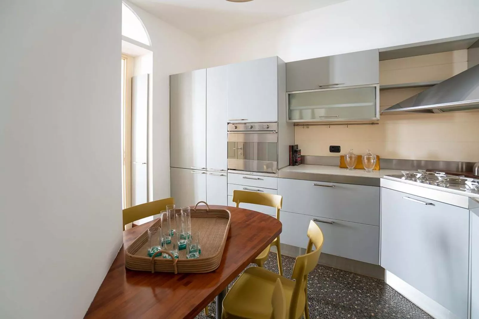 MI LAZZARO PALAZZI-Salle à manger