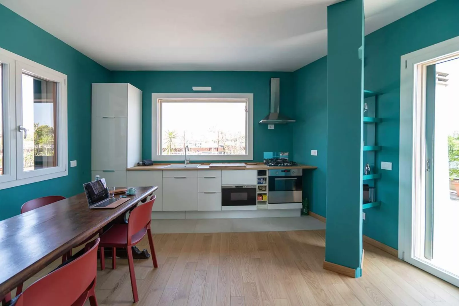 MI AMEDEO D'AOSTA-Küche