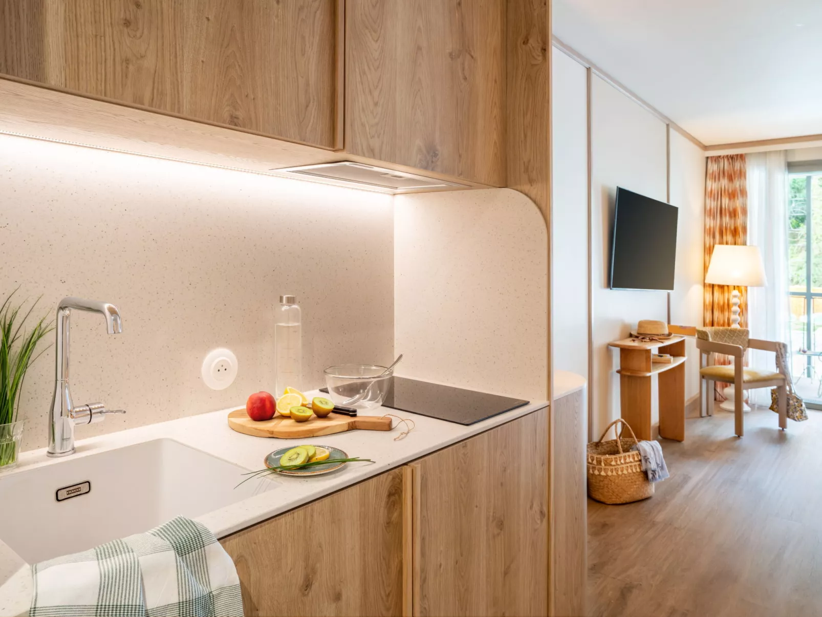 La Résidence-Inside