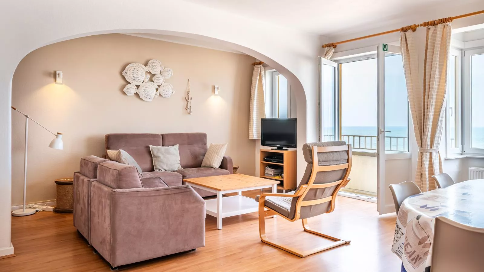 Nepto troisième-Living room