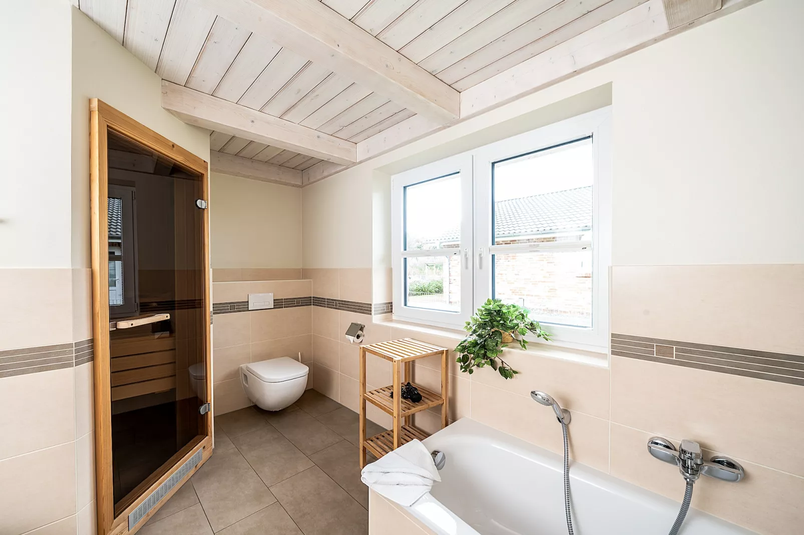 Ferienhaus in Dagebüll - Typ B-Badezimmer