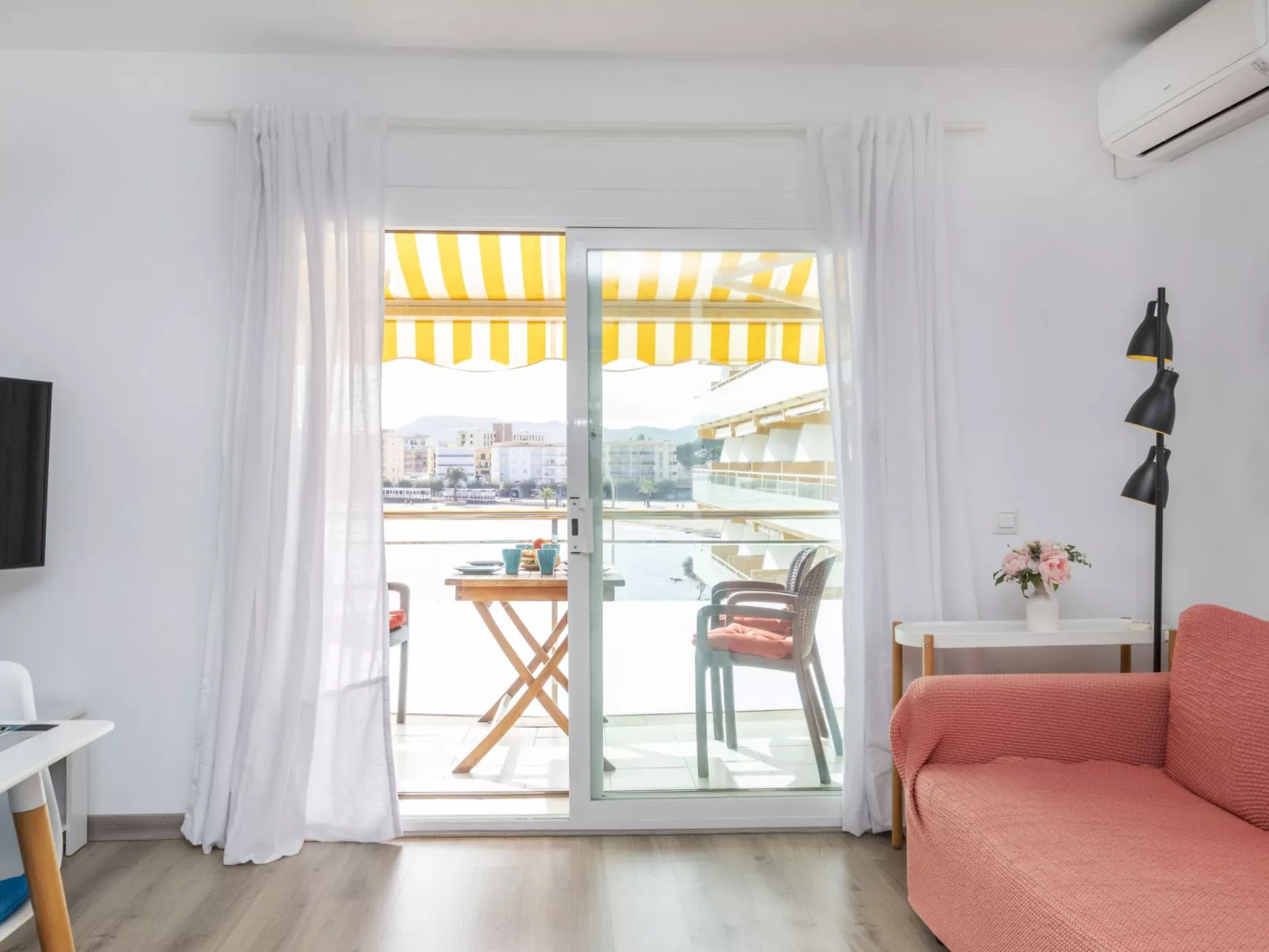 Palau del Mar-Dedans