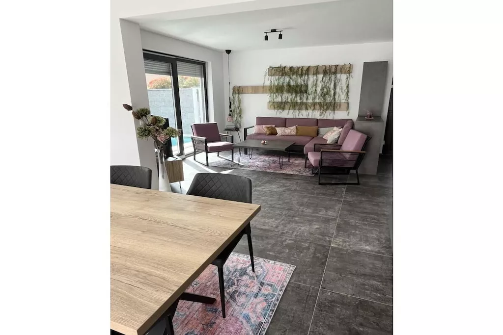 576985-Nicht zugeordnet