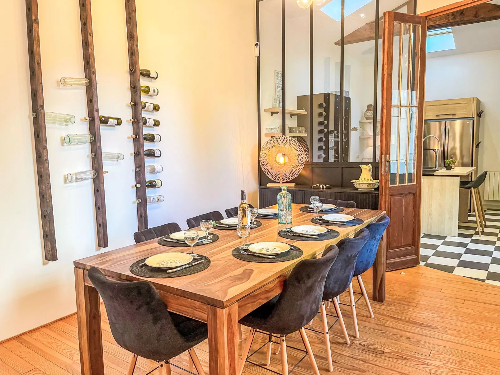 Côté Bassin-Drinnen