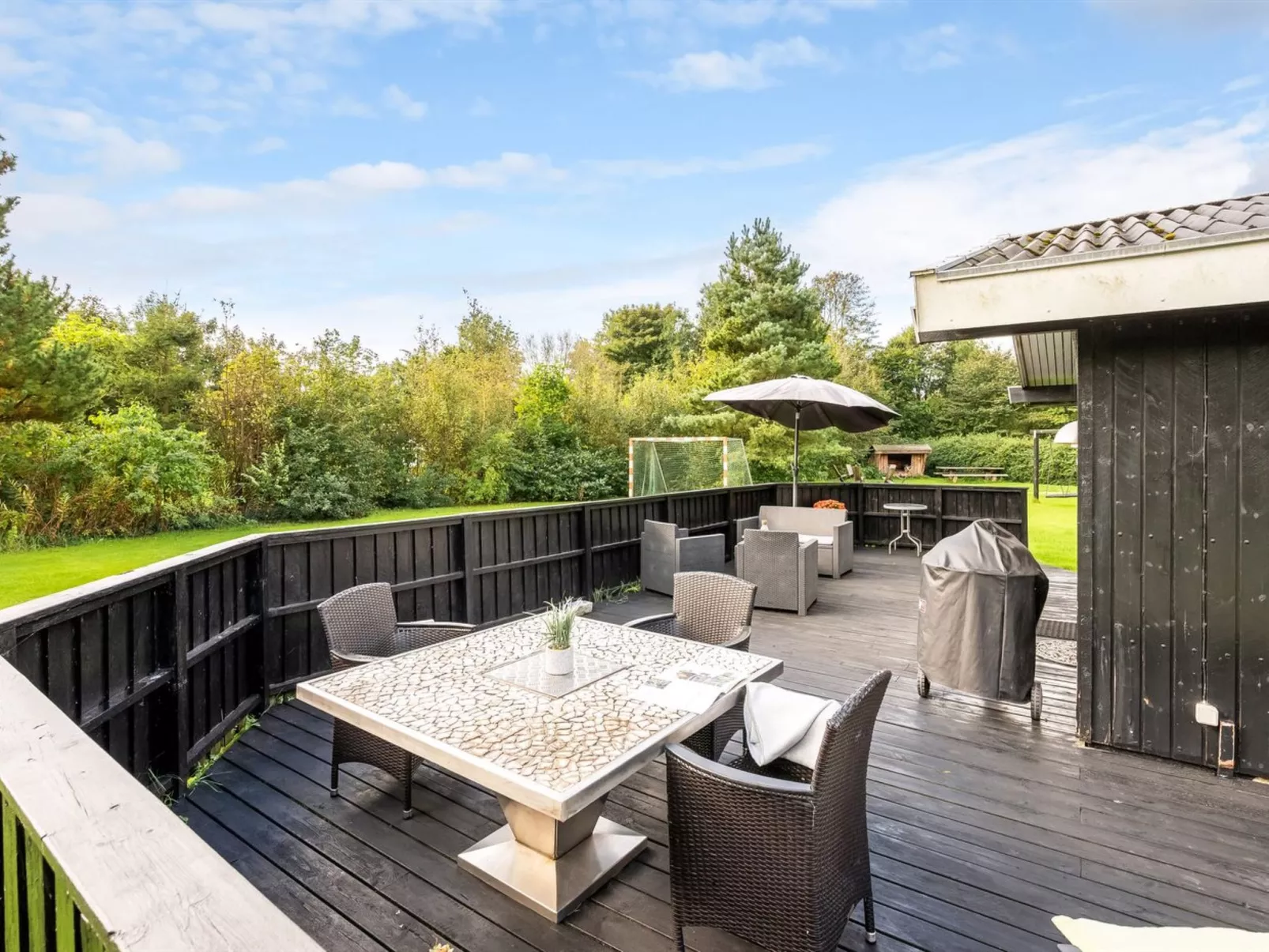 "Vilhelm" - 10km from the sea-Outside