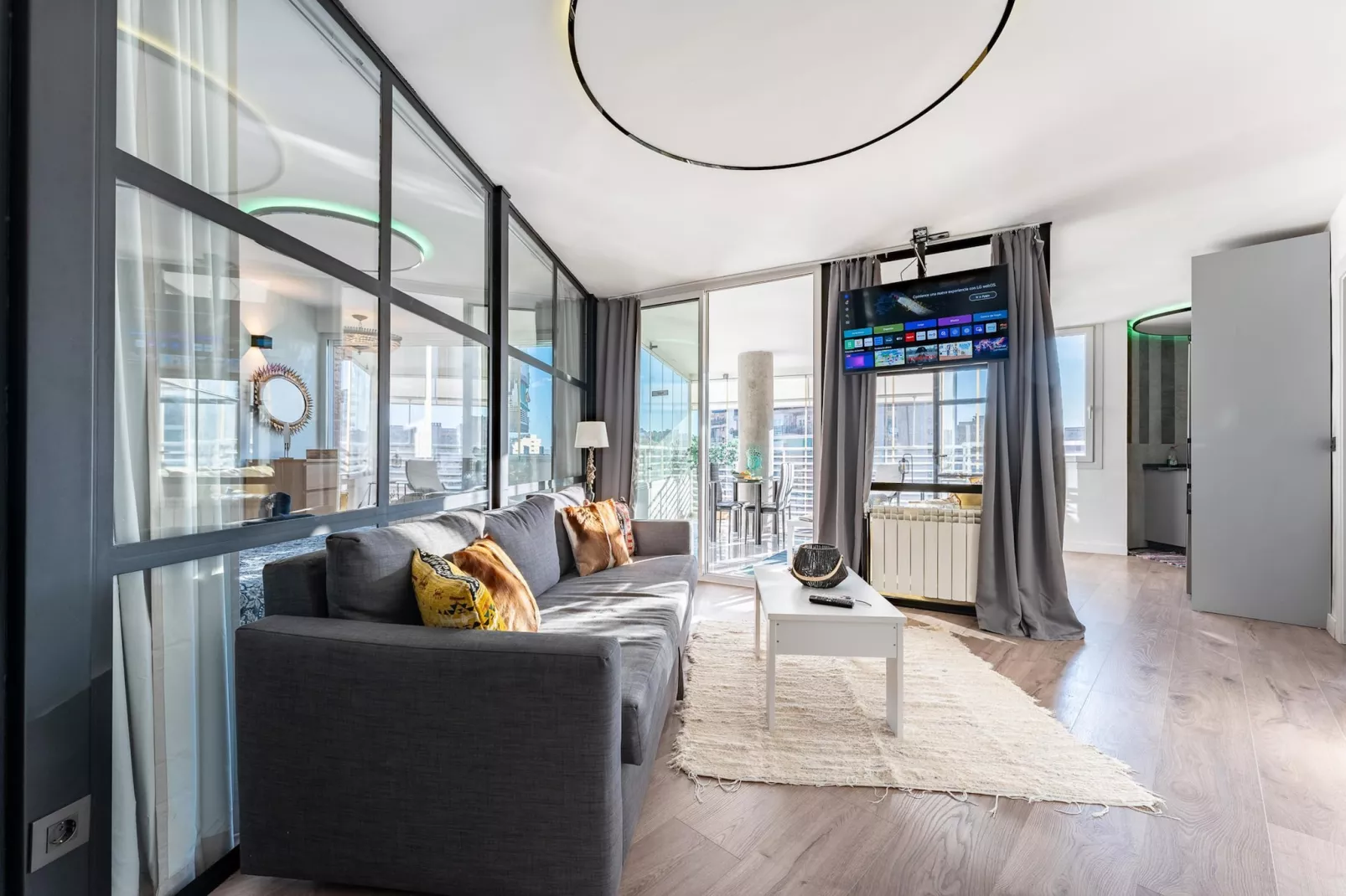 CT 353 - Faro's Torremolinos City Tower 2-Salon