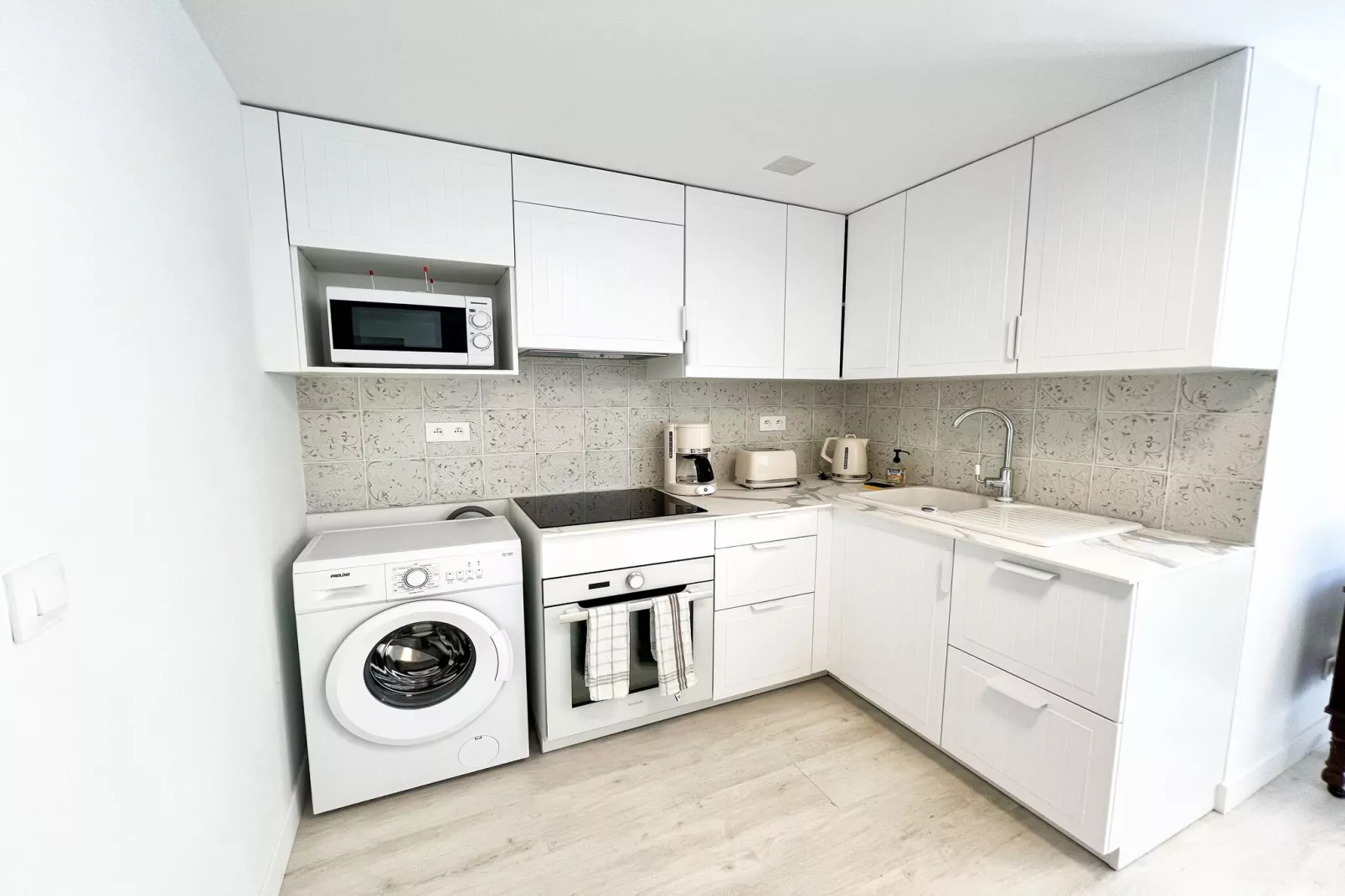 Doppelhaushälfte in Milizac-Kitchen