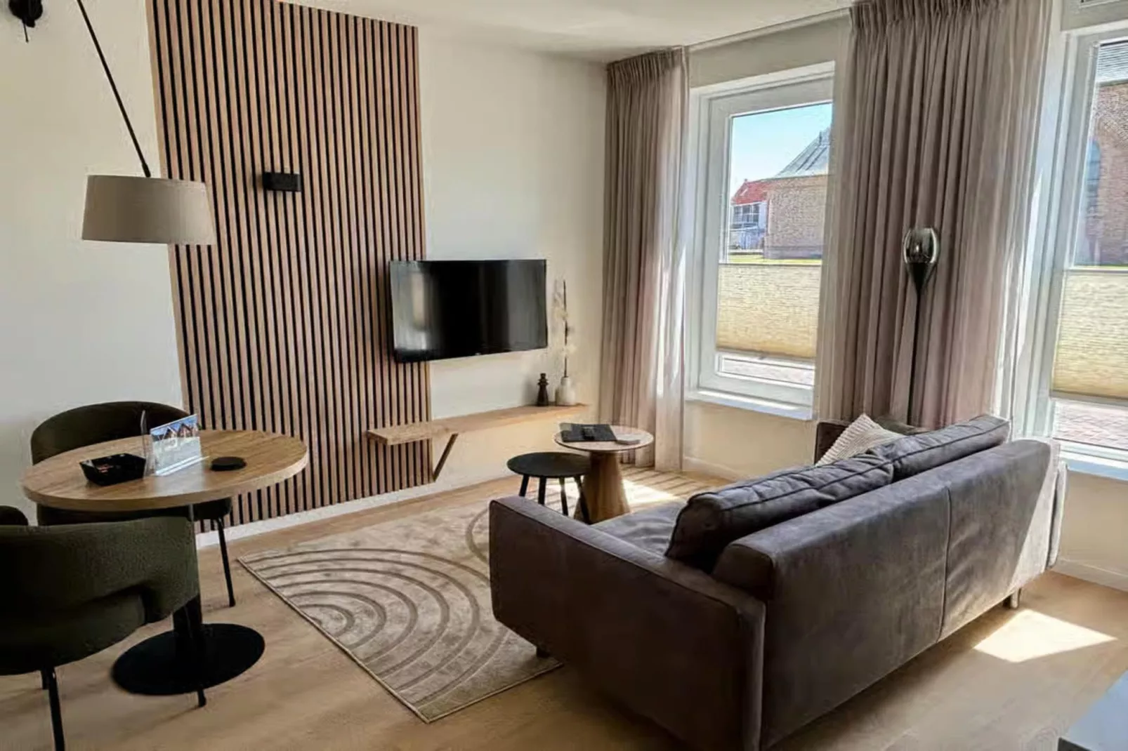 Plein 40 Lodge 10 - New-Salon