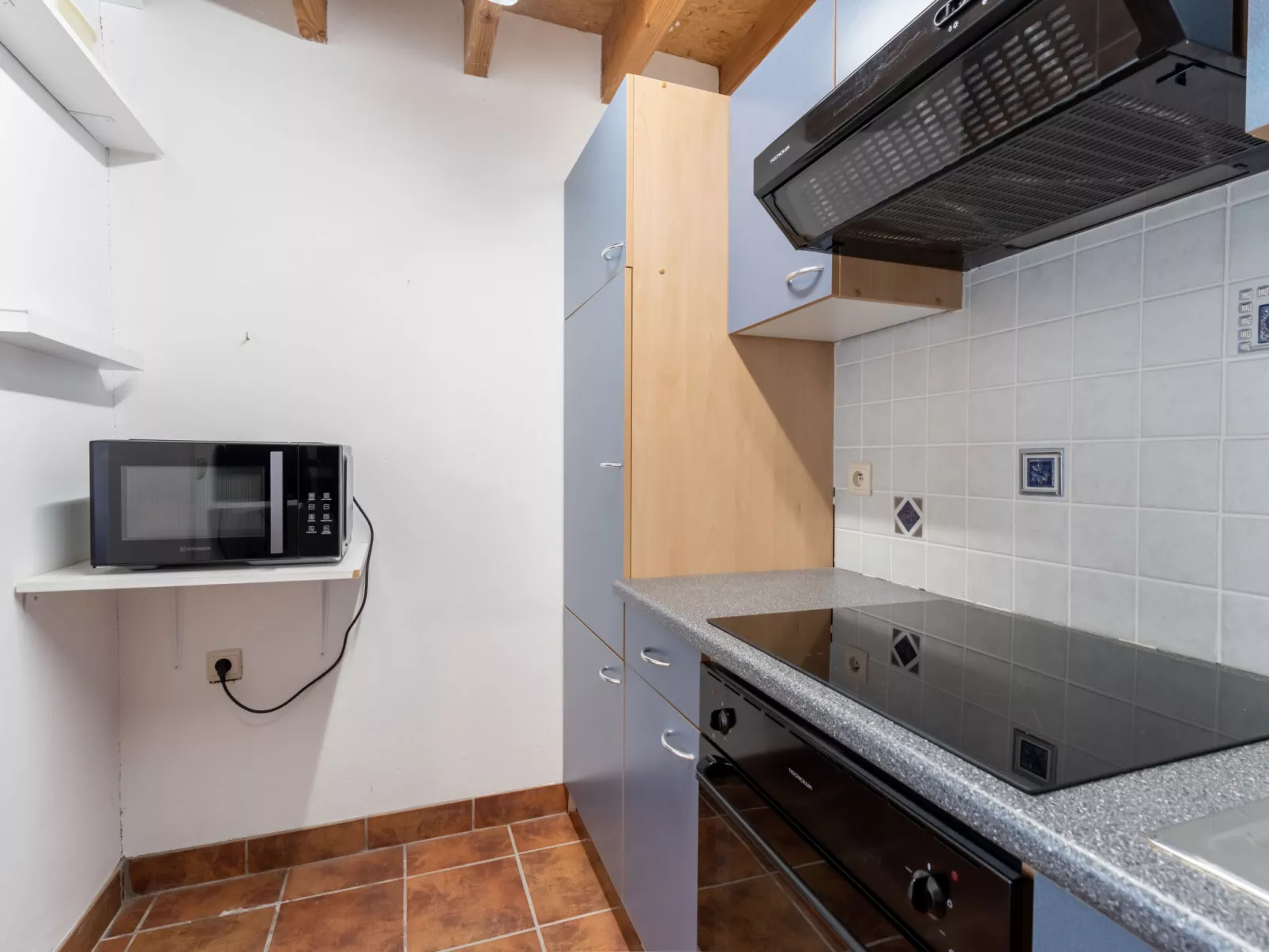 Polderzicht with parking-Dedans