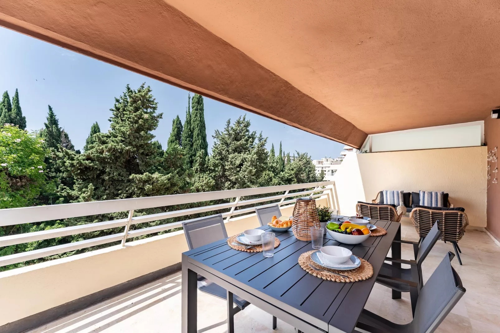 CT 393 - Faro's Soulrise Rooftop - Marbella Beach-Terrace balcony