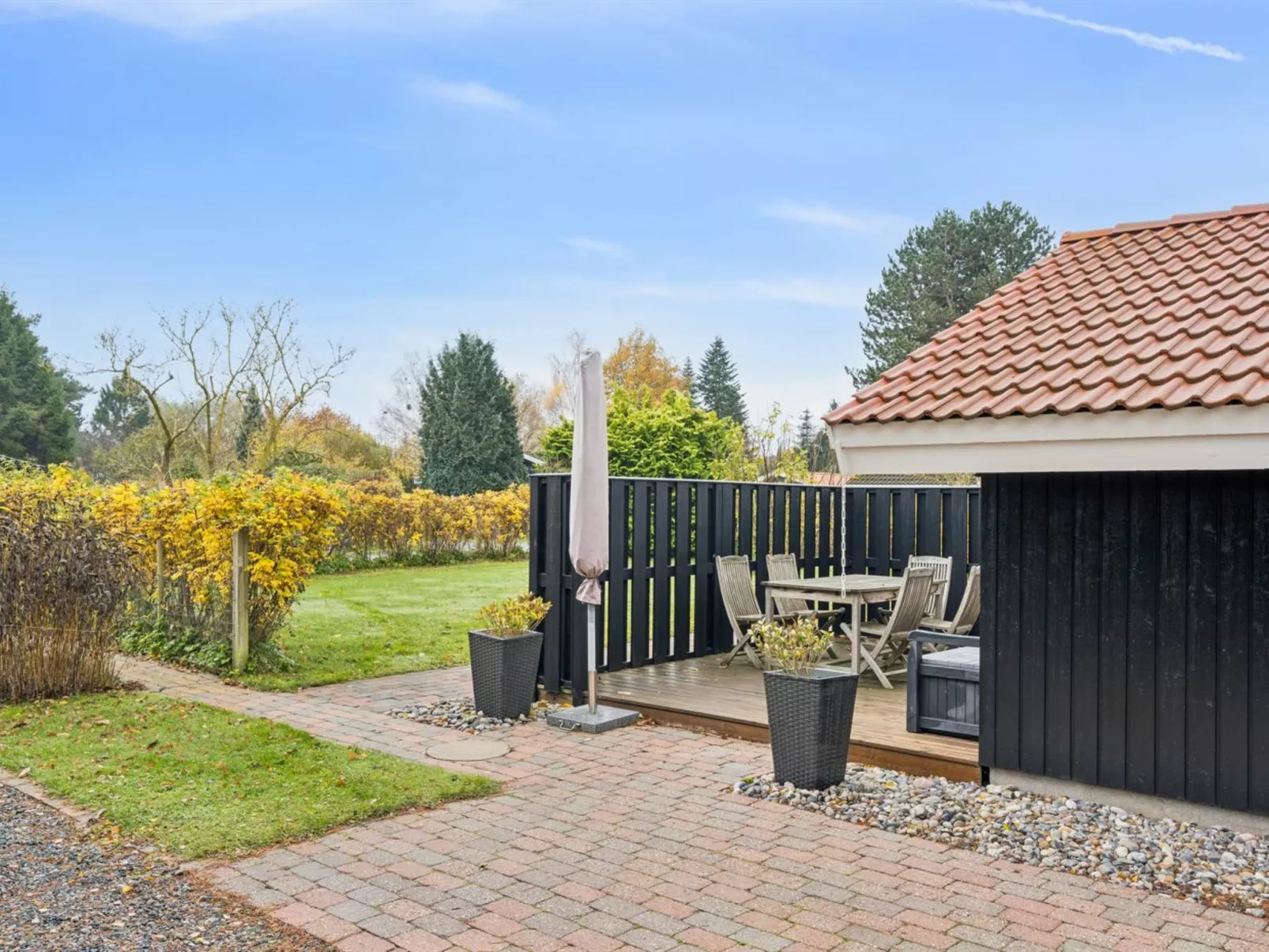 "Gyda" - 840m from the sea-Draußen