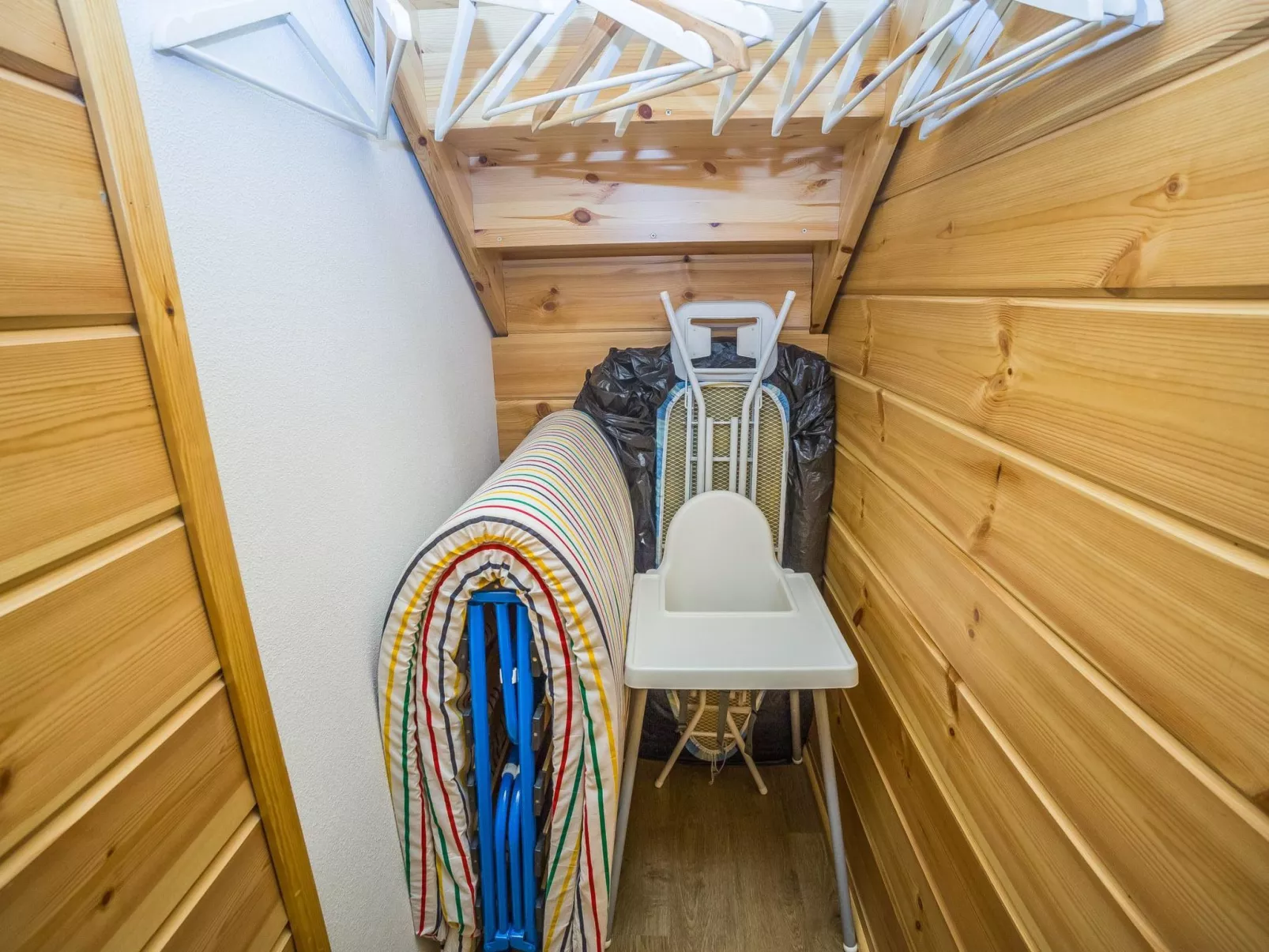 Sointutie 2a-Drinnen