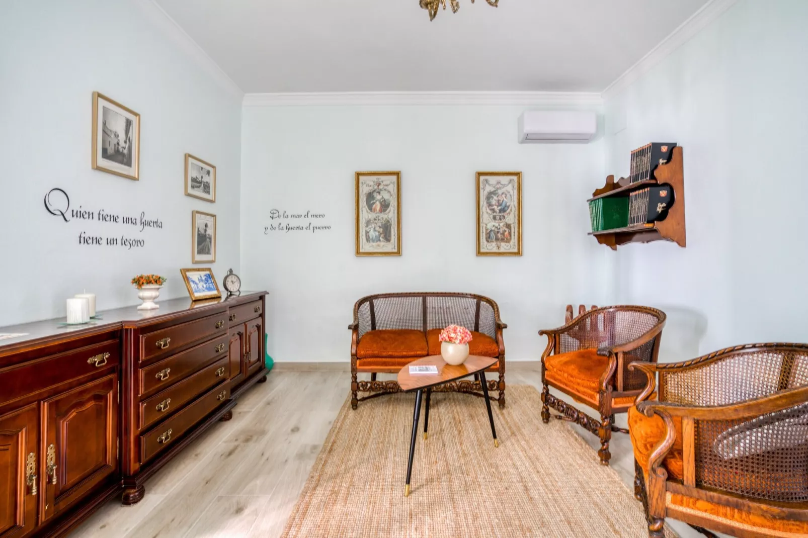 Casa De Huéspedes La Huerta-Living room