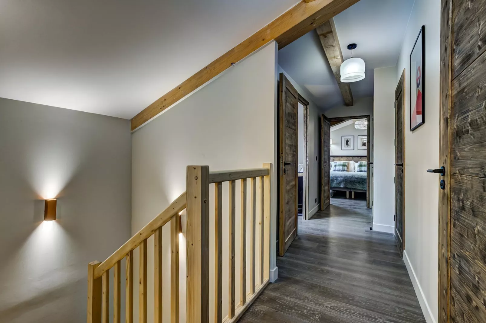 White Pearl A32-Landing