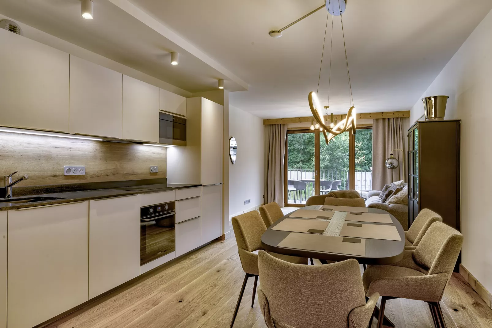 Blanc Mont Blanc 308-Salle à manger