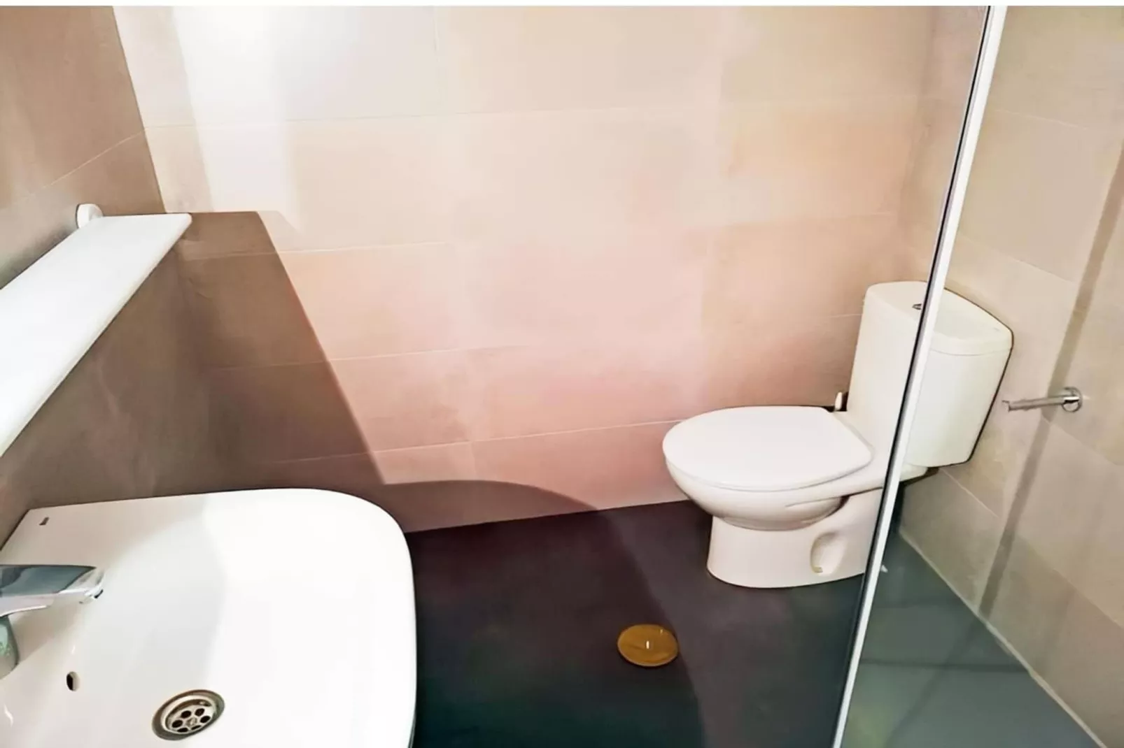 1466-Sapporo-Andrés-Badezimmer