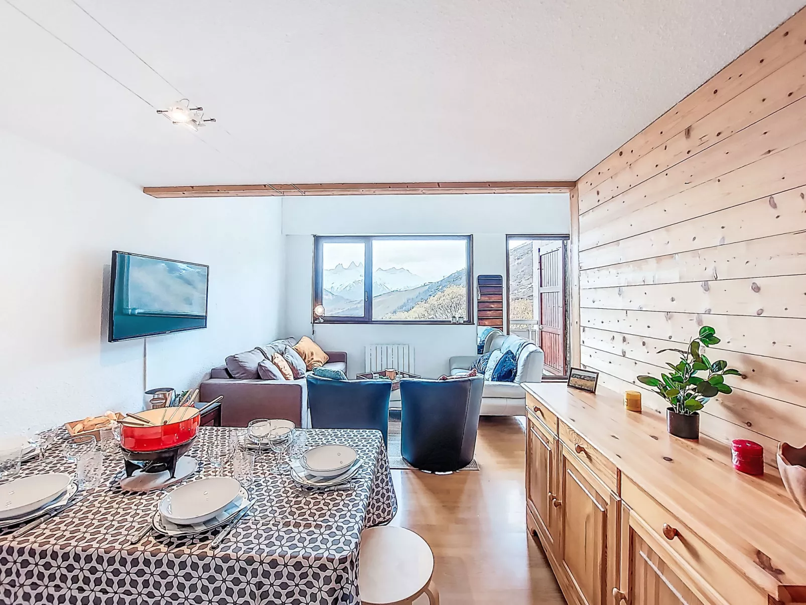 La Combe des Ours-Inside