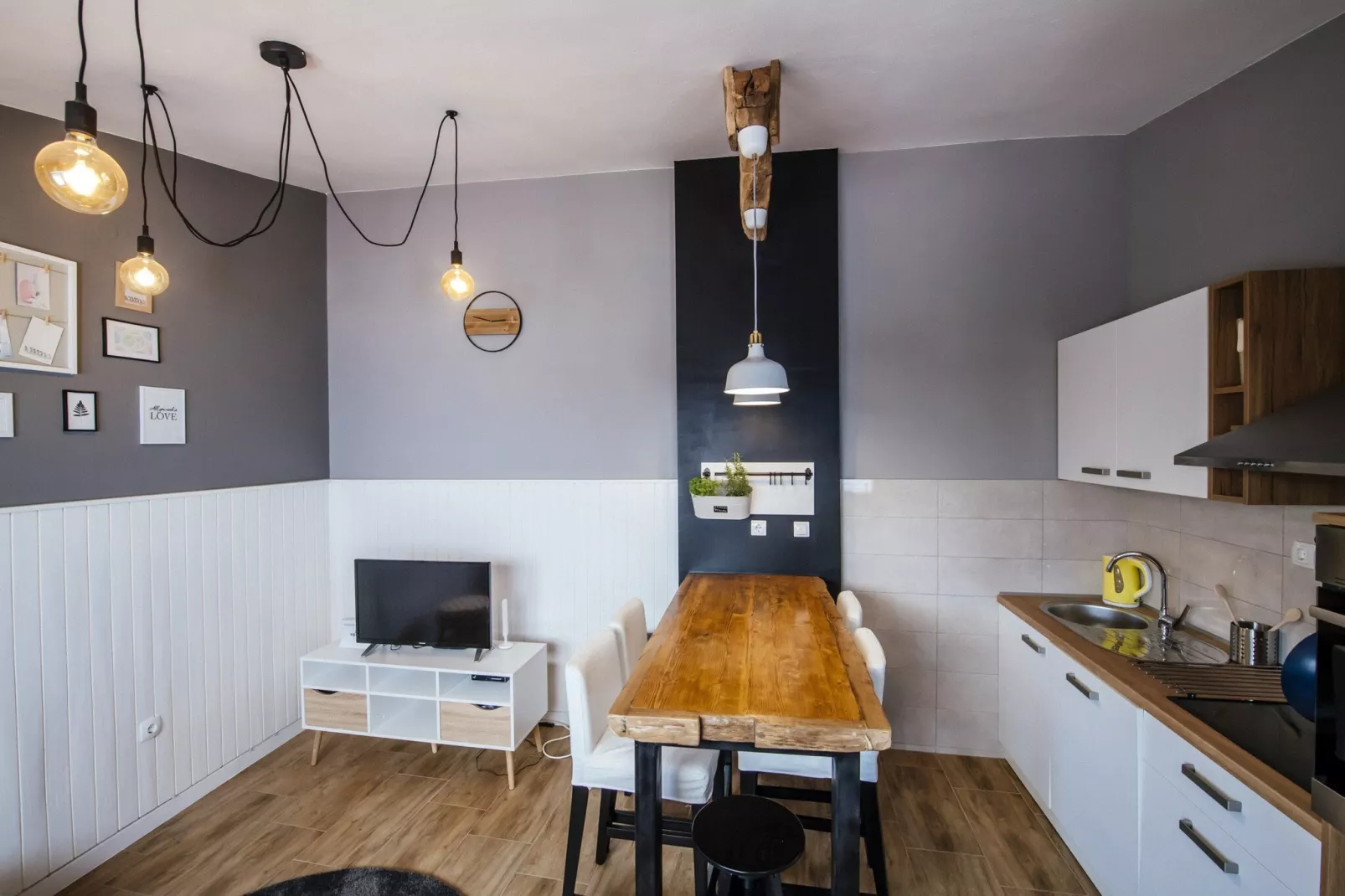 Beach Apartment Neno-Esszimmer