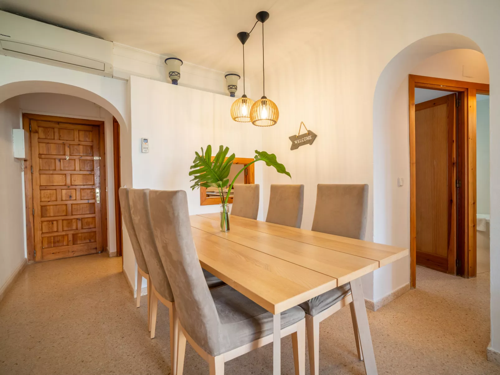 Carabela Chic-Inside