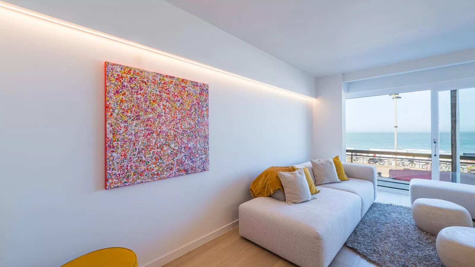 Jamani - 0101-Wohnzimmer