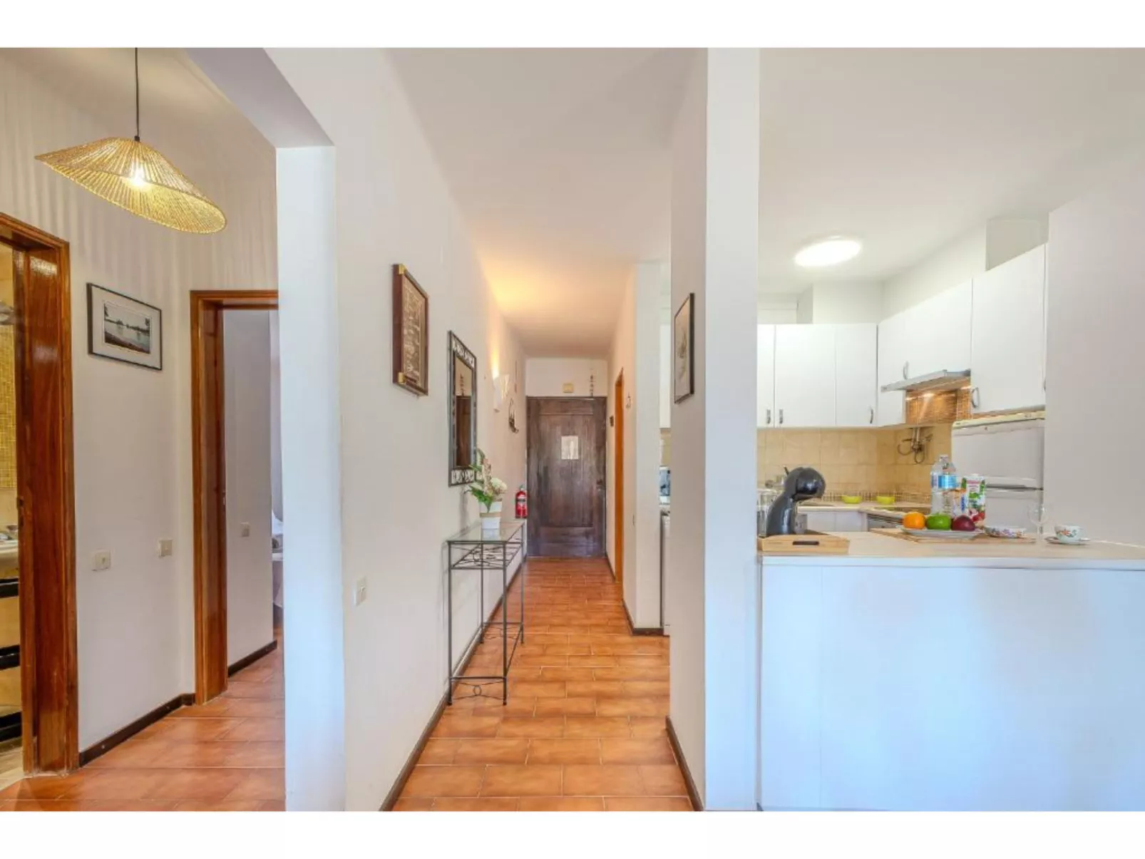 Ivone - Sunny Way-Dedans