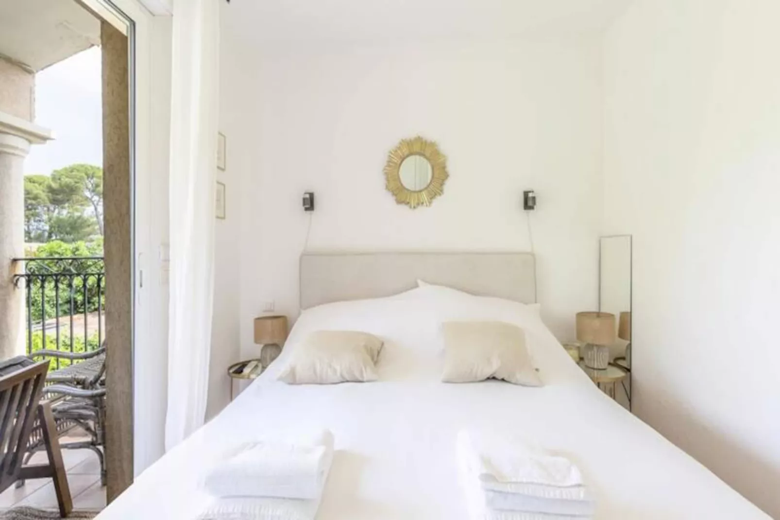 Résidence 2 Pi&egrave;ces Au Cap D&rsquo;antibes Avec Parking&ndash; &agrave; 300m Des Plages De La Garoupe-Untagged