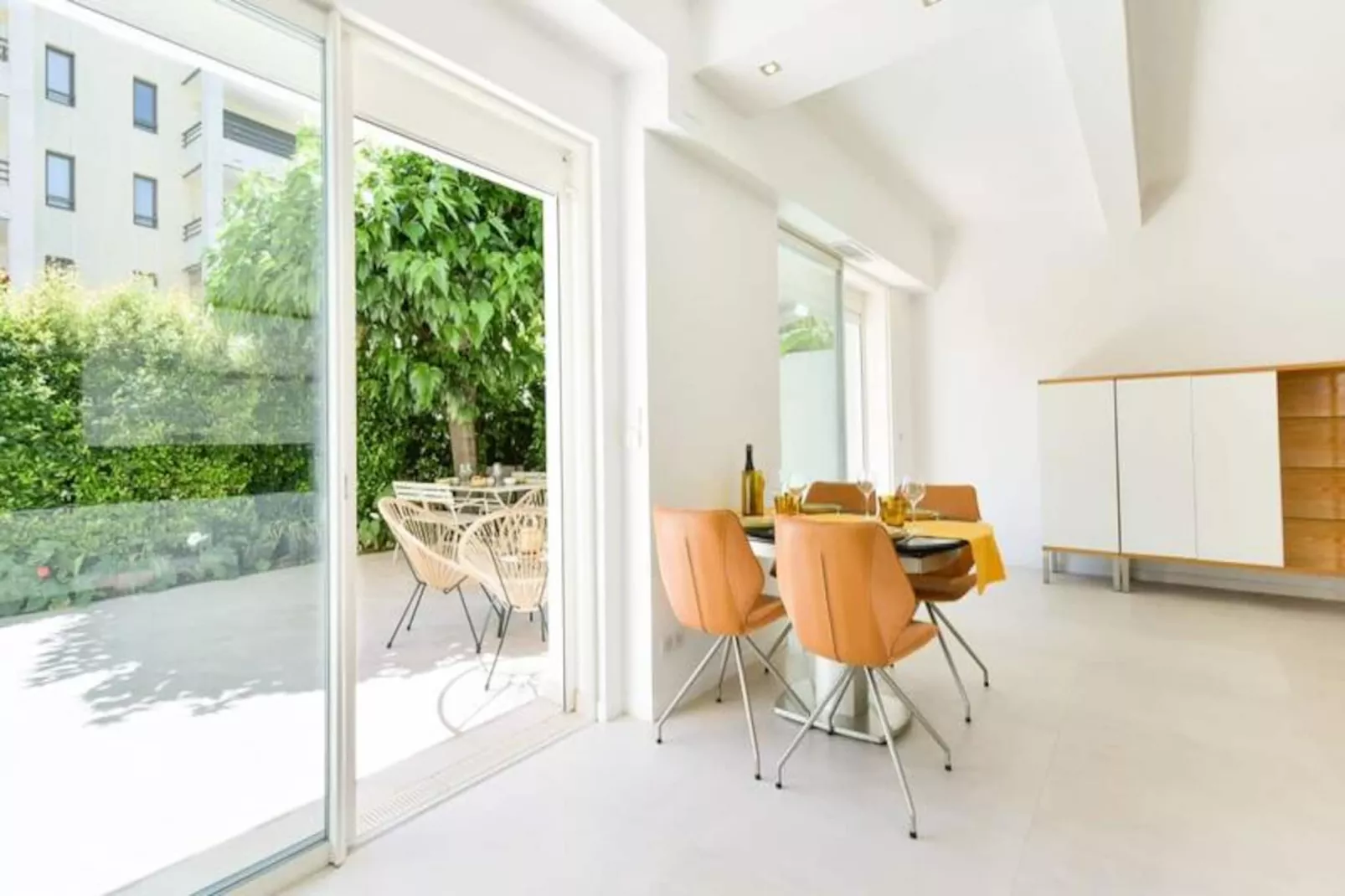 Résidence Rez-de-jardin, Plages à Pied Et Garage-Untagged