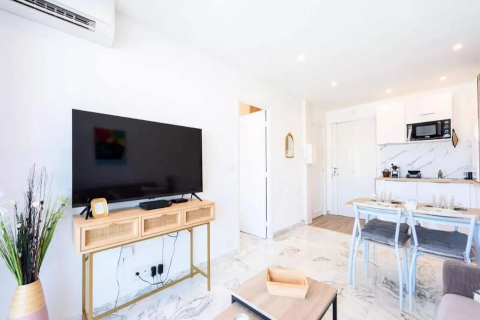 Résidence 2p Rénové Proche Croisette-Non tagué