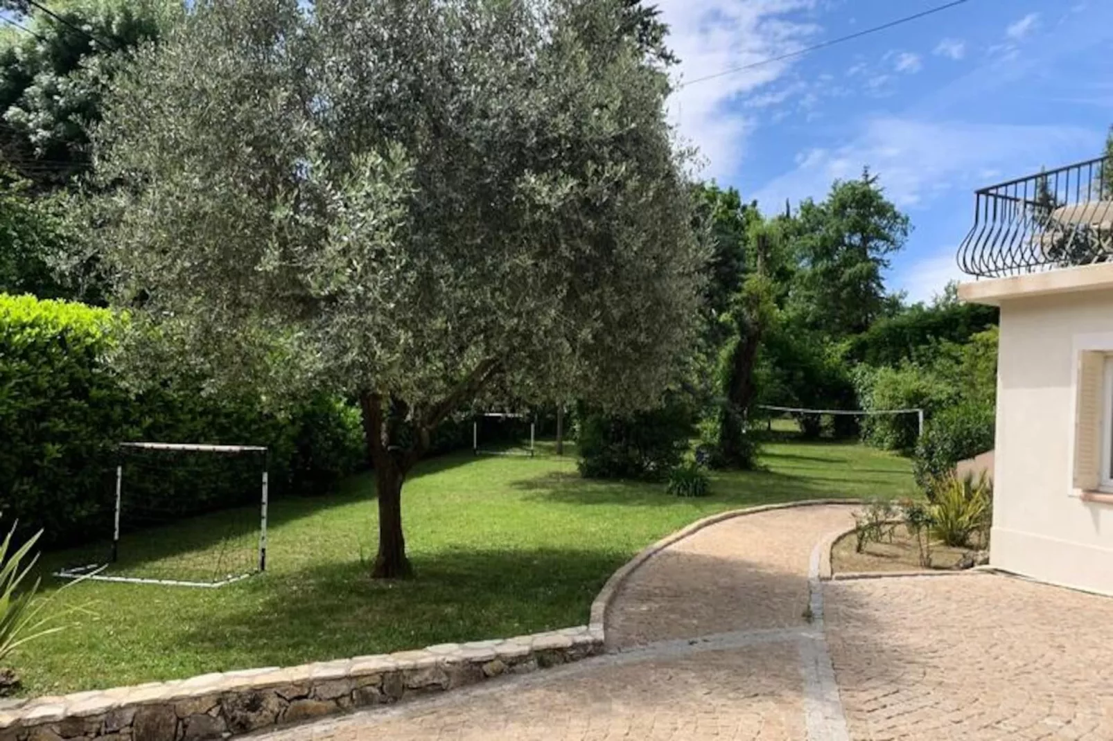 Belle Et Spacieuse Villa - Piscine - Jardin-Untagged